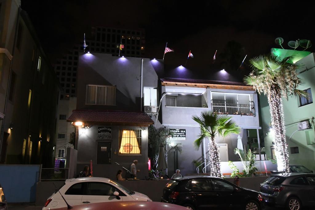 Crown Sea Hostel Tel Aviv Exterior foto
